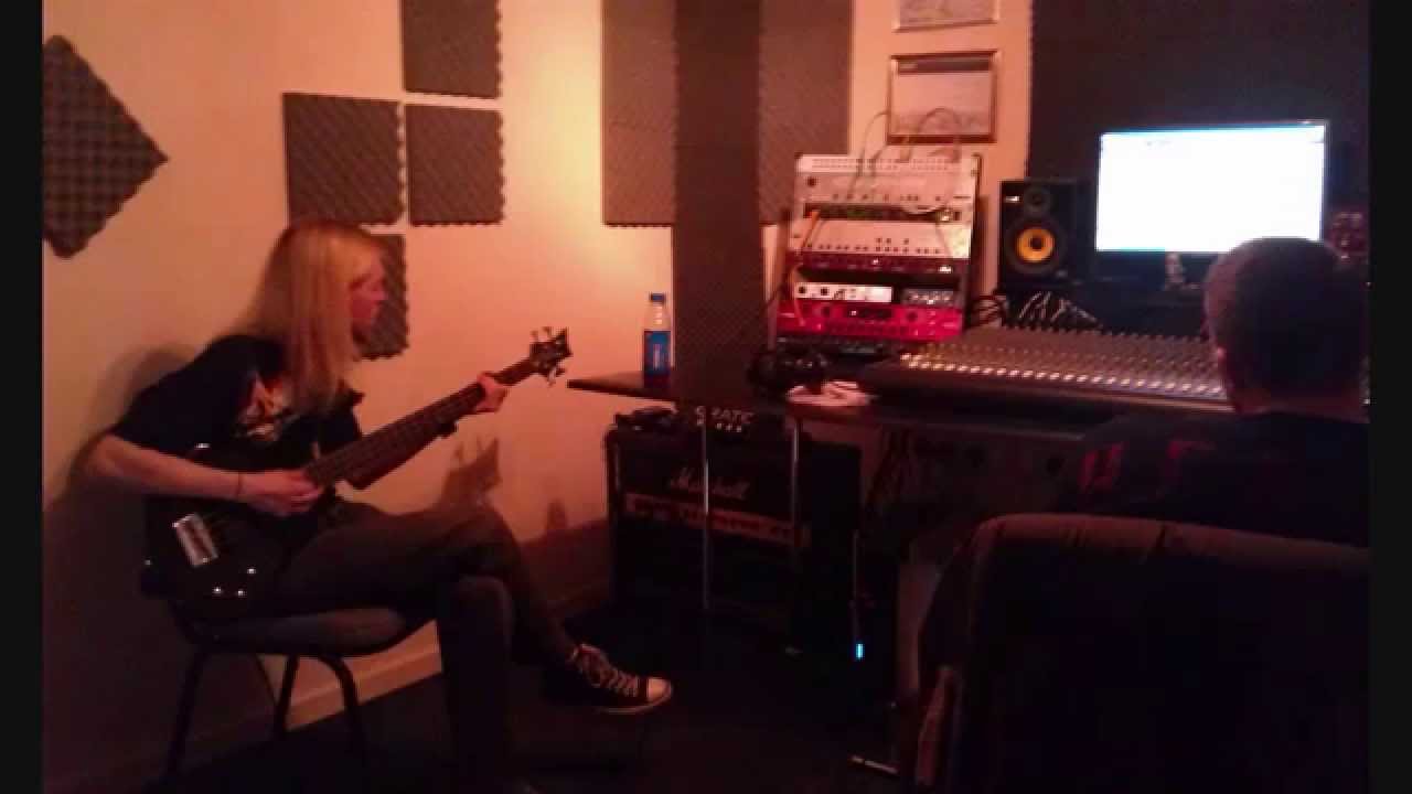 Real Radio XS Future Classics 05/12/14: Chris Ward - 'Last Man Standing' - Video 2