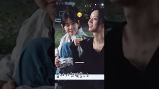 Hyeri And Subin Cute Moments - Behind The Scenes