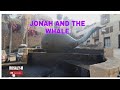 Gambar cover JONAH AND THE WHALE