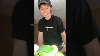 Troye Sivan talks about bowl from TSU LANGE YOR
