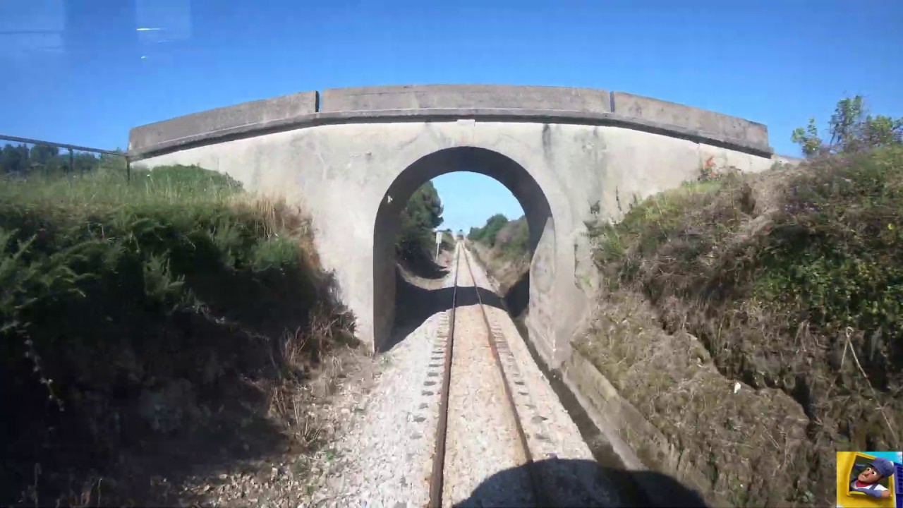 Cab Ride - RENFE (Antigua FEVE), trayecto entre Luarca y Cudillero, en cabina. (4K)
