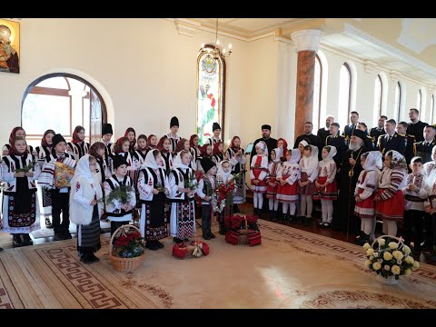 Primele cete de colindători la Reședința Arhiepiscopală din Galați