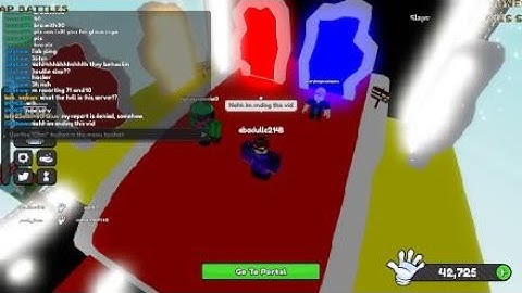 Finding a hacker in slap battles!!!!!!! (Happymod hackers)