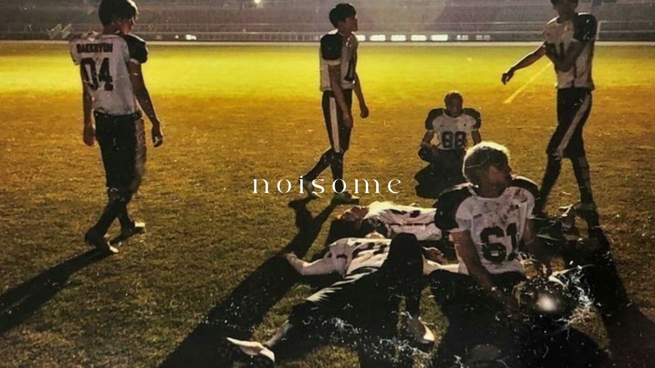 EXO – LOVE ME RIGHT [sped up]