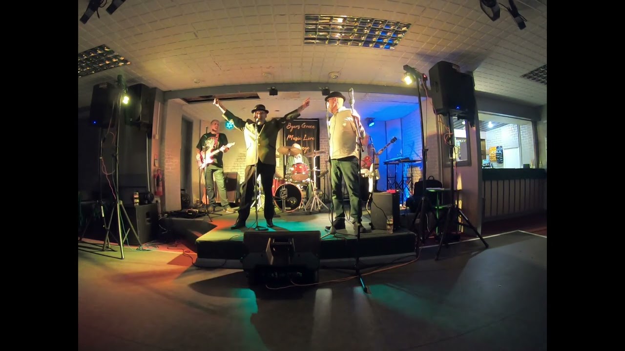 Barkin' Billy & The Scrapyard Dogs