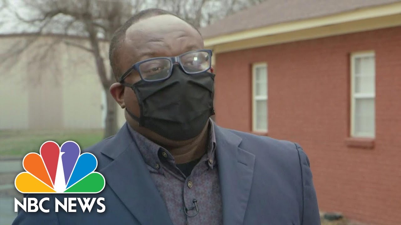 Mississippi's Black Residents Face Broadband, Transportation Barriers With Covid Vaccinations