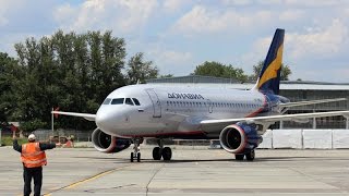 Donavia Airbus A319 landing in Rostov-on-Don International Airport (ROV)