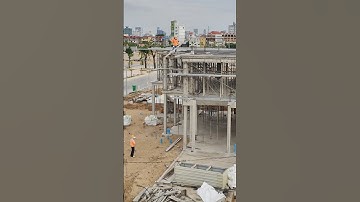 How Workers Lift and Deliver Formwork Materials | Real Construction Site