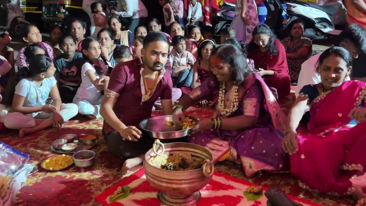 येडाईचा विडा आणि घंगाळ भरण्याचा कार्यक्रम. 