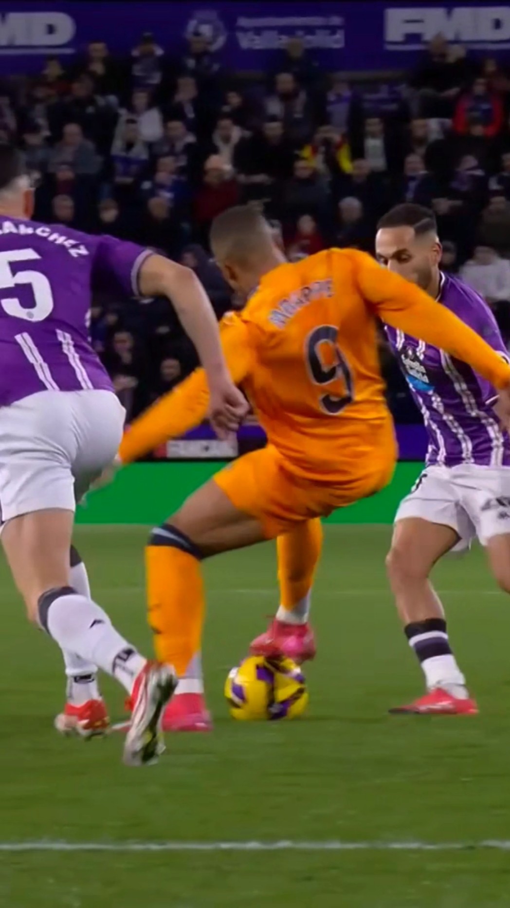 MBAPPÉ got moves ?️