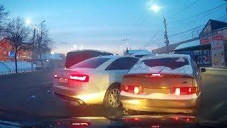 DashCam Russia - Crazy Drivers and Car Crashes 2018