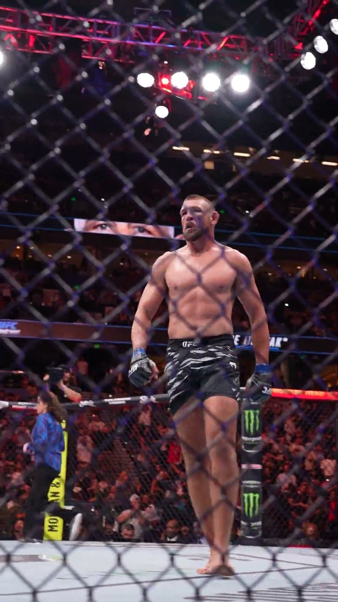 OMG Jacoby KOs Petrino! ? #ufctampa