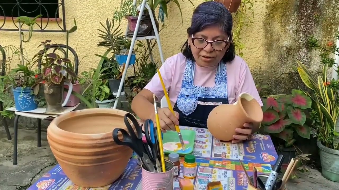 Oficina de Pintura Orgânica em vaso de cerâmica. Venha Brincar & Aprender com a Prof. Sandra