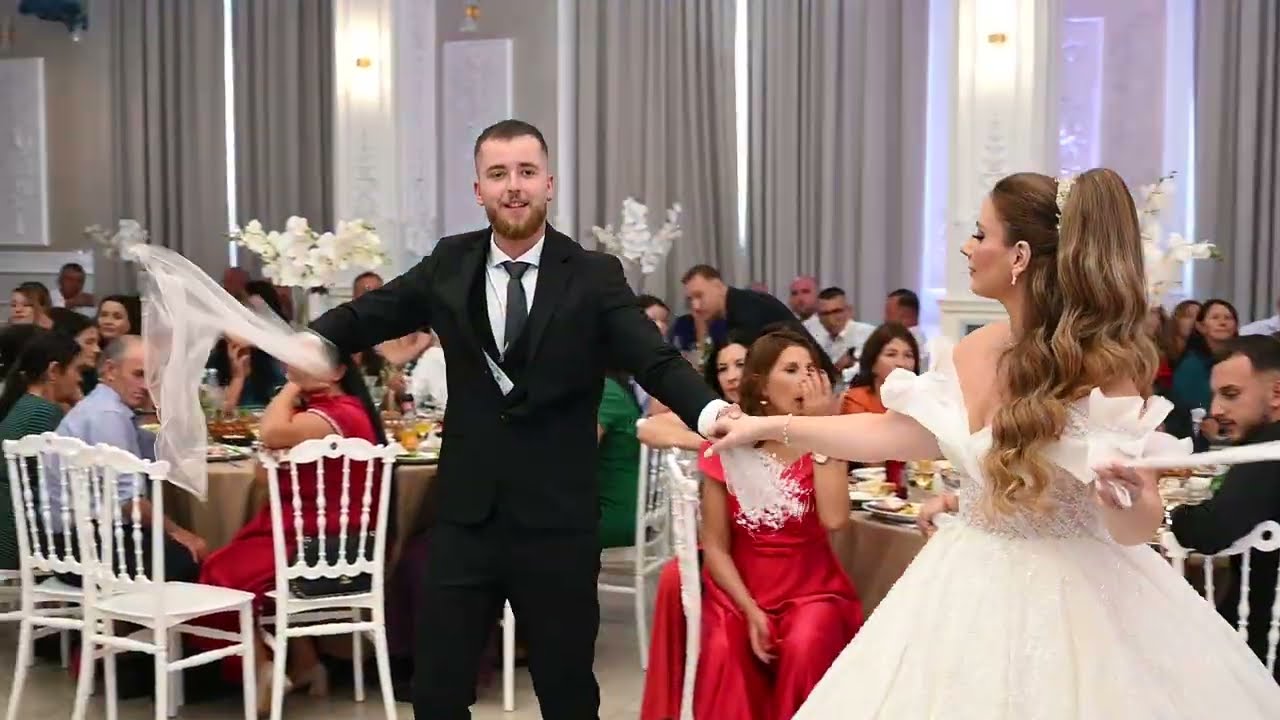 Dasma Sidorela Bogdani   Vallja e Familjes