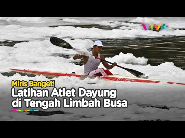 MIRIS! Atlet Dayung Jakarta 'Bertarung' dengan Gumpalan Busa Saat Latihan class=