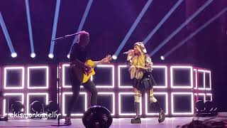 Avril Lavigne - Here's to Never Growing Up + Hot | Greatest Hits Tour