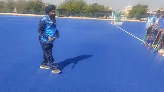 soft hockey ke bare mein batate hue coach screenshot 2