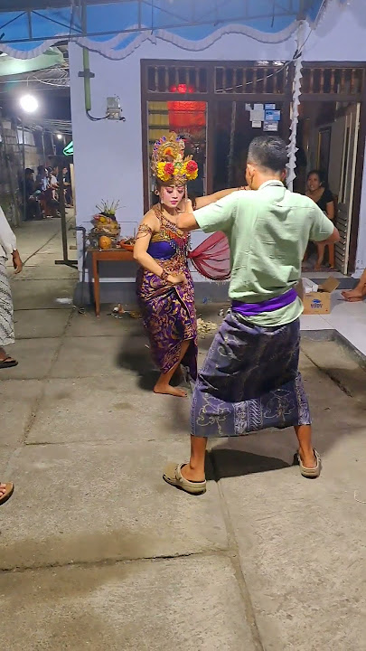 goyang hot penari joged. #jangkauanluas #jogedbuleleng #dance #fypシ゚viral