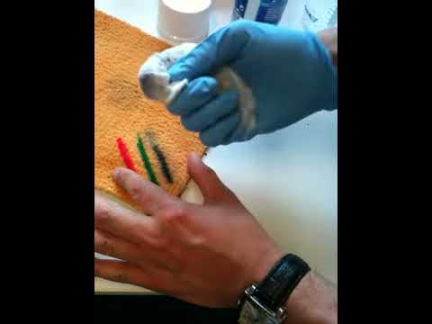 Entfernen von Edding-Stift - YouTube