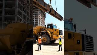 San Francisco Construction Power: Giant Crane Lifts &amp; Heavy Equipment! 🏗️