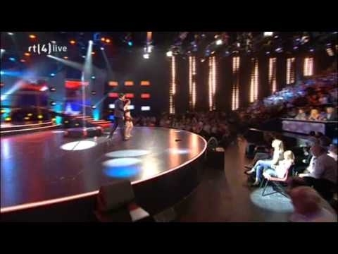 Holland's Got Talent 2010 - Miss Flora Gattina - S...