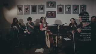 Video thumbnail of "Beck Corlan - Harababura (@ Carturesti)"