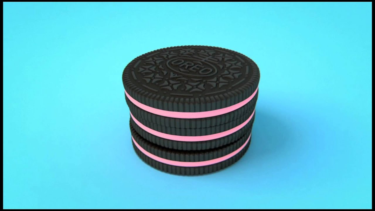 Play with Oreo: Oreo Strawberry Crème - ViYoutube