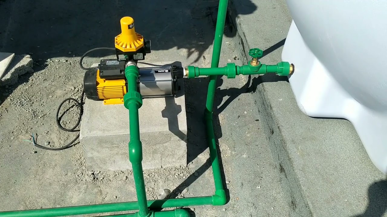 1000 GALLON WATER TANK INSTALLATION IN HOUSE / Water Tank Fitting