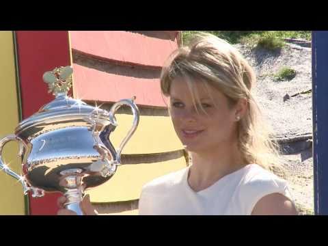 Kim Clijsters trophy photo shoot: Australian Open ...