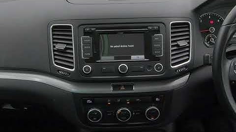 How to Delete a Mobile from the Bluetooth Audio System in a 2015 Volkswagen Sharan