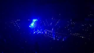 Miniatura del video "Robin – Me tehtiin tää @ Helsinki , Hartwall Arena 28.10 2017."