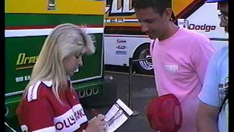 Lori Johns pit chat