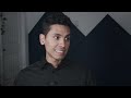 Capture de la vidéo How Salsa Heals Isolation & Trauma | Interview with Carlos Rueda