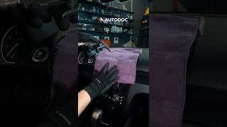 So reinigst du dein Armaturenbrett in 1 Minute