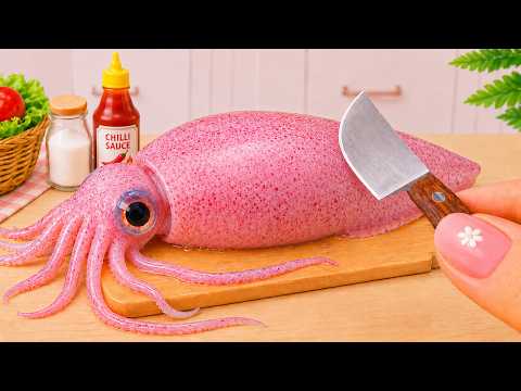 Tricks for Seafood Lovers 🦑 Cooking Squid Noodles with Oyster Sauce by Clover Mini Kitchen