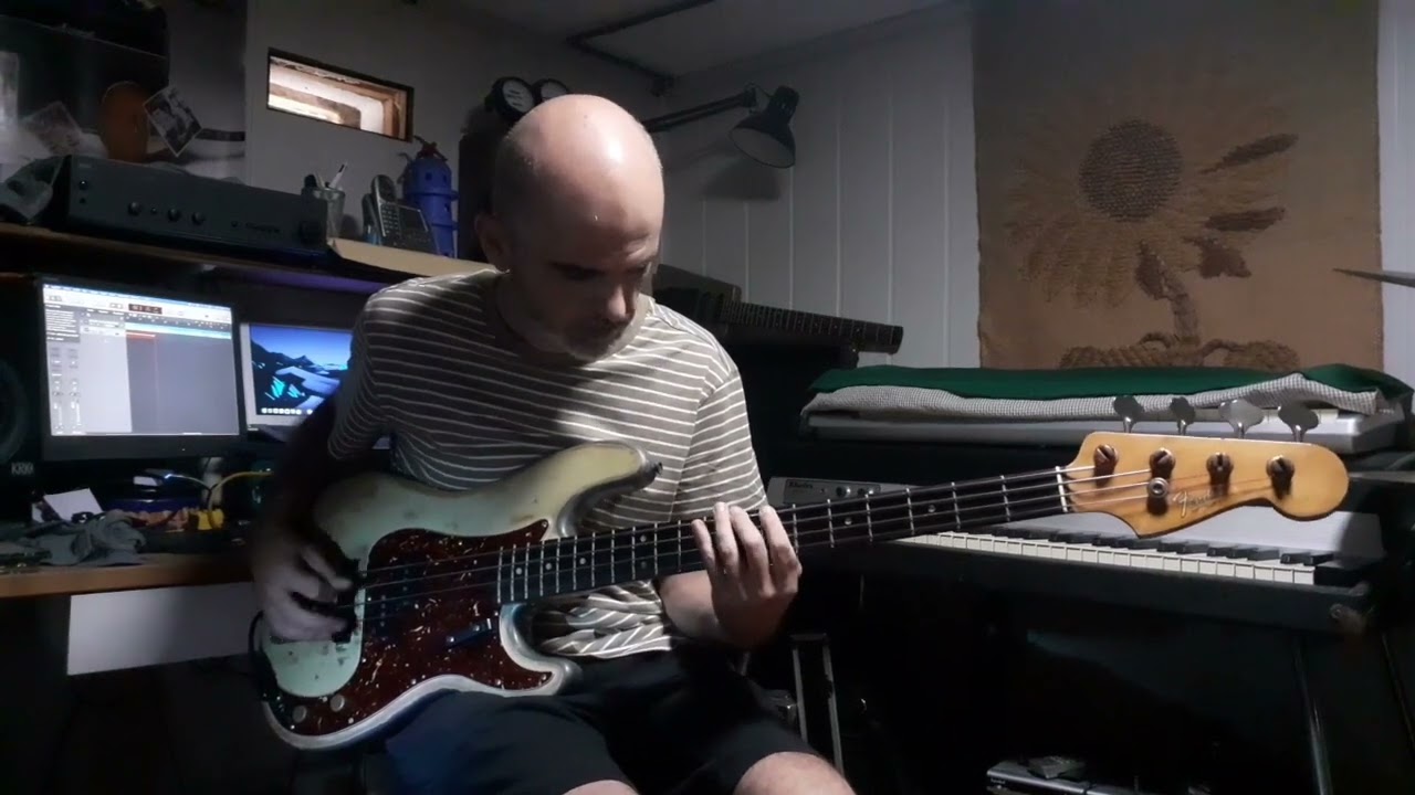 Joe Jackson - Look Sharp - Bass Cover Graham Maby (Look Sharp! 1979)