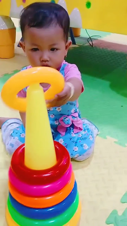 ADEK NAJMA MAINAN MENARA SUSUN/RING DONAT DI 'BBJ KERATON BABAT'