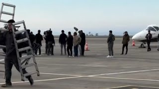 Taşacak Bu Deni̇z 29.Bölüm Uçak Çeki̇mleri̇ Deni̇z Baysal Ve Ulaş Tuna Astepe Kamera Arkasi