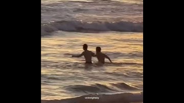 Jimin and Taehyung at the beach 😅✌️ #bts #jimin #taehyung #suga #vmin  #shorts