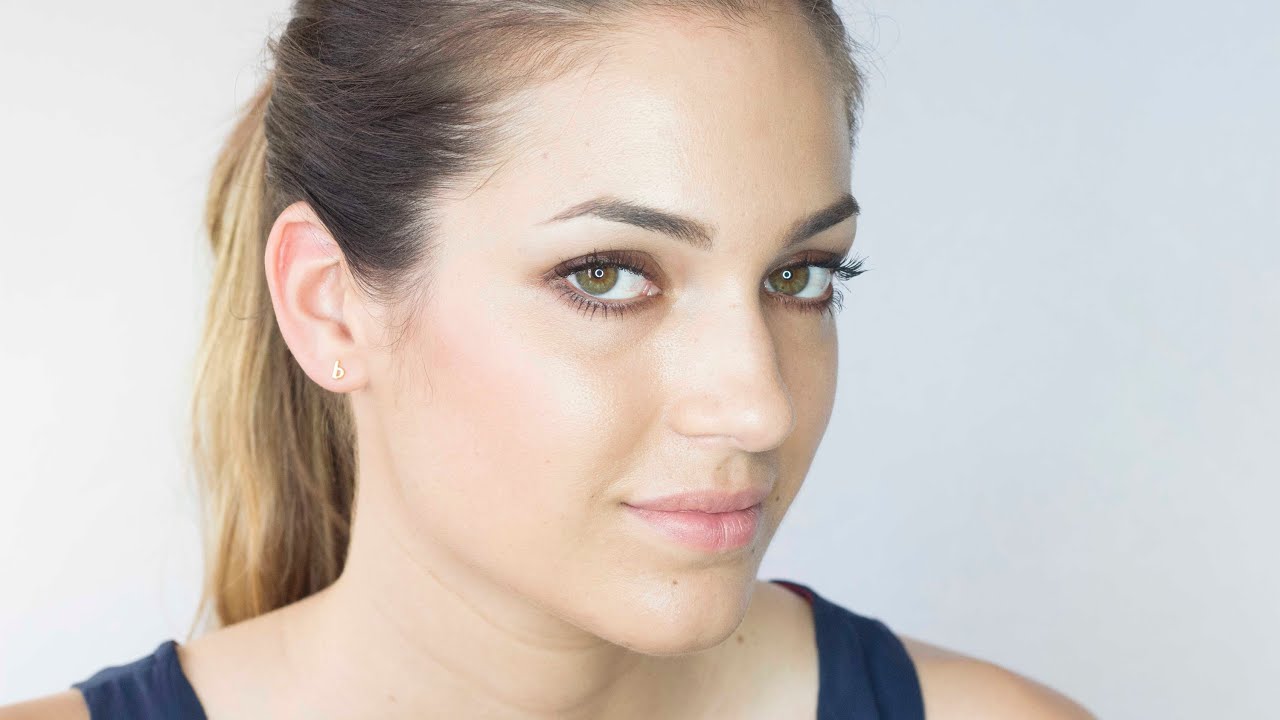 Maquillaje fácil y rápido para diario: Delineado difuminado