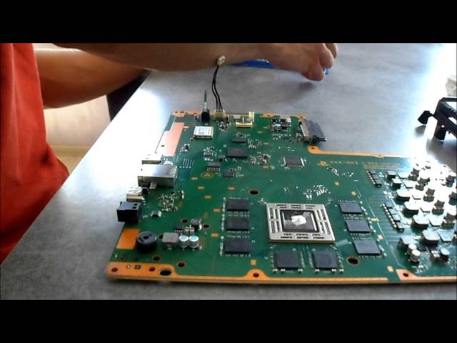 TUTO changer la pâte thermique de la PS4 Fr Hd 