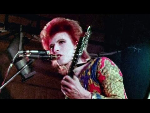 David Bowie - Ziggy Stardust - live 1972 (rare footage / 2016 edit)