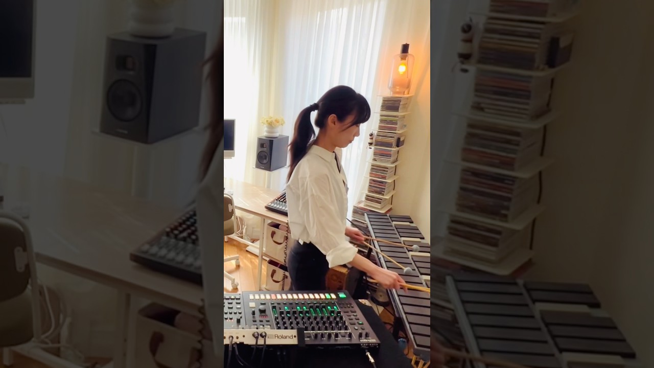 Jamming on Malletkat over Acid screams ➿