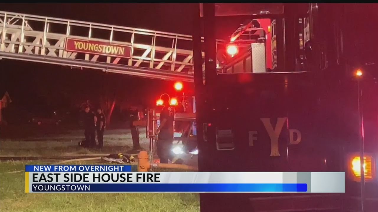 Crews battle house fire overnight on Youngstown's east side - YouTube
