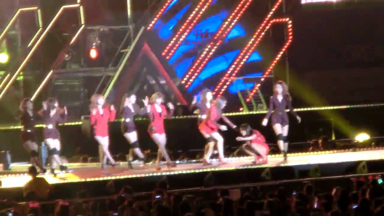 [120923] Zinger falling