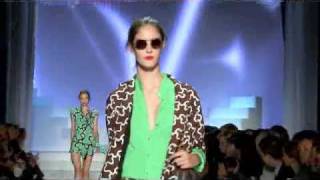 Diane von Furstenberg. Primavera/verano 2011 Nueva York