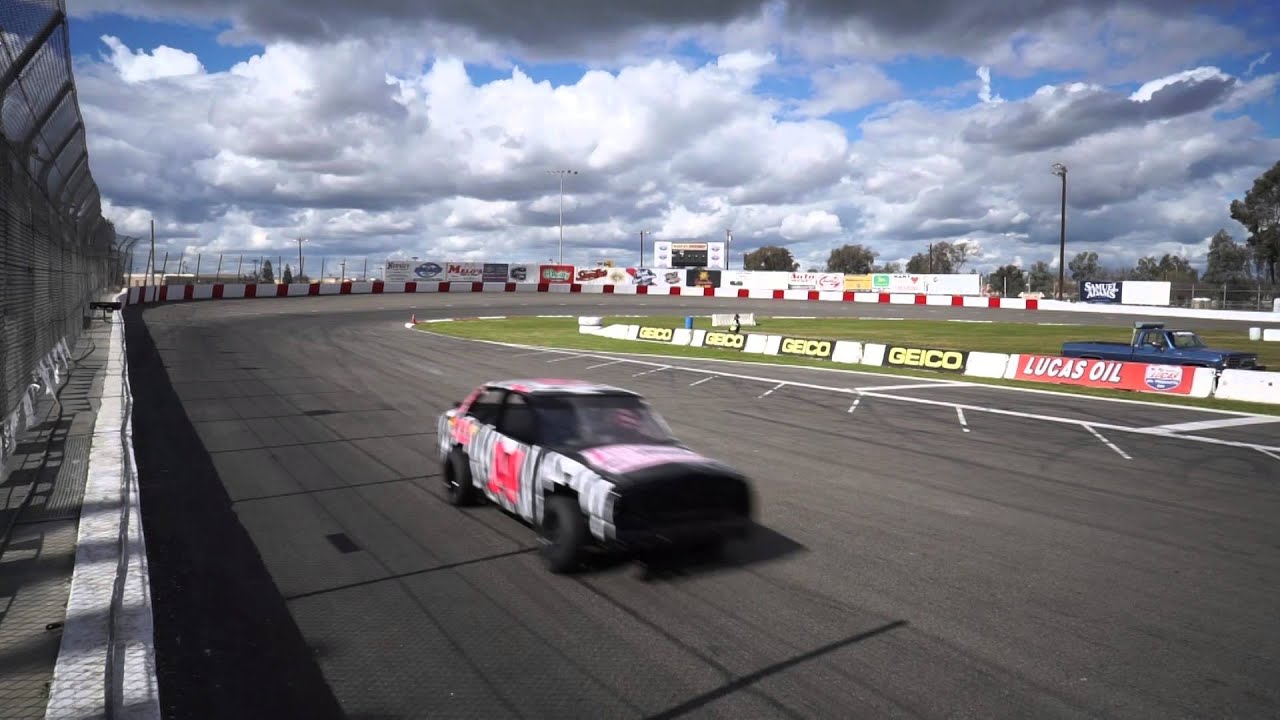 Pre-Season Practice at LoanMart Madera Speedway & a Super Modified Photo Shoot - YouTube Pre-Season Practice at LoanMart Madera Speedway & a Super Modified Photo Shoot - YouTube