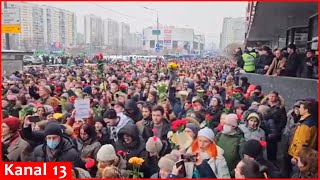 “Putin is a criminal”: Large crowd in Navalny’s funeral – Video footage