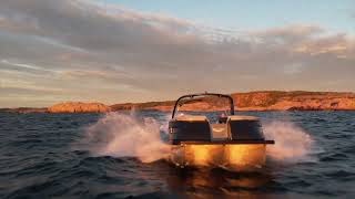 Test: Bennington 28 QX – annorlunda och alldeles underbar