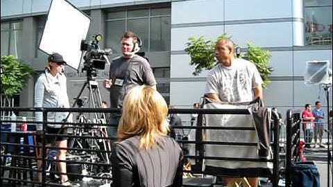 KTLA ch 5 and Fox news ch 11 at Michael Jackson memorial service in Los Angeles